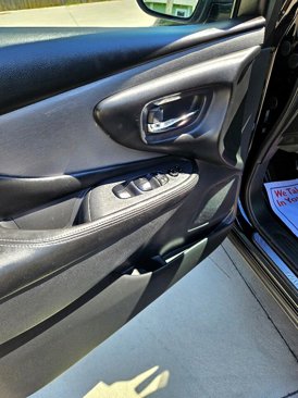 Used 2019 Nissan Murano S image 8