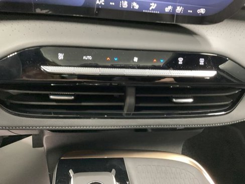 New 2026 Buick Enclave Avenir w/ Super Cruise Package image 18