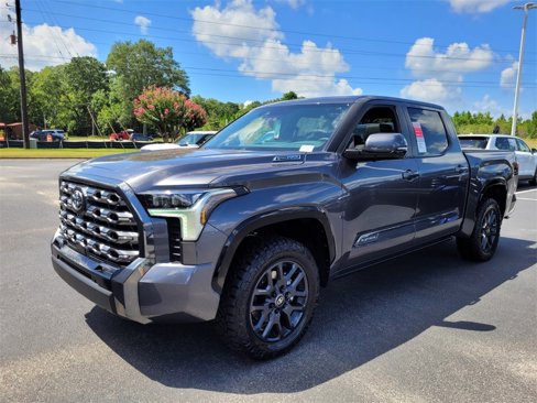 New 2025 Toyota Tundra Platinum image 3
