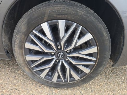 Used 2023 Nissan Altima 2.5 SV image 9
