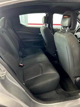 Used 2013 Dodge Avenger SE image 20