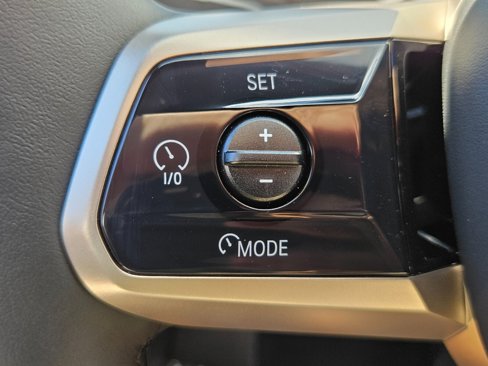 New 2026 BMW iX xDrive60 w/ Premium Package image 28