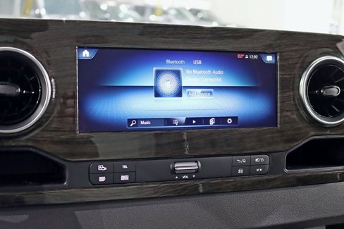 Used 2024 Mercedes-Benz Sprinter 3500 image 19