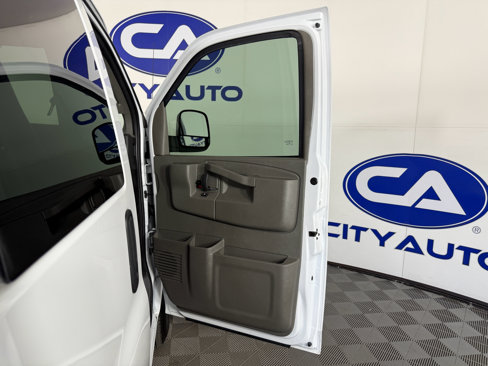 Used 2024 Chevrolet Express 3500 LT w/ LT Preferred Equipment Group image 14
