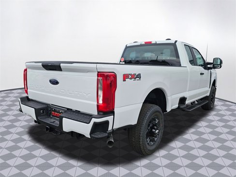 New 2026 Ford F250 4x4 SuperCab Super Duty image 8