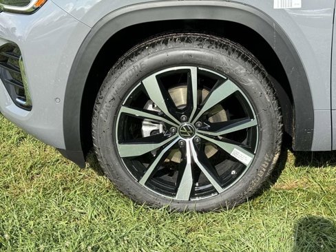 New 2025 Volkswagen Atlas SEL Premium R-Line image 7