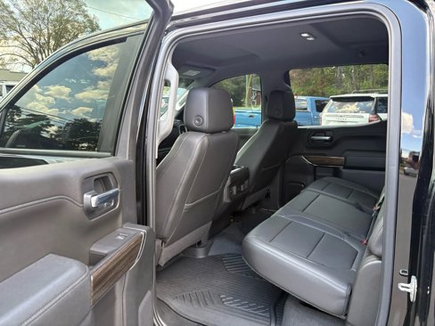 Used 2020 Chevrolet Silverado 1500 RST image 10
