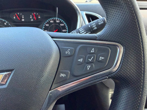 Used 2020 Chevrolet Equinox LS image 12