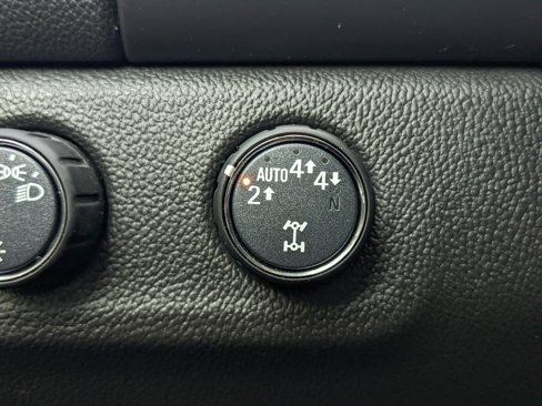Used 2022 Chevrolet Colorado LT image 23