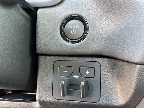 New 2026 Toyota Tundra Limited image 12