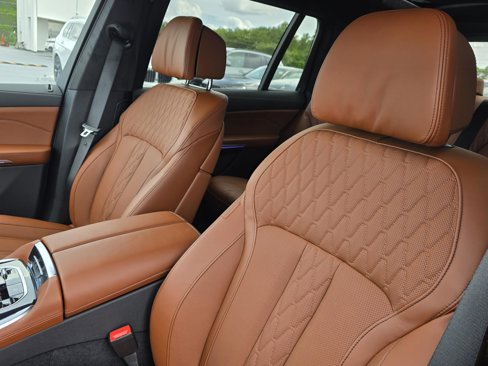 New 2026 BMW X7 xDrive40i w/ M Sport Package image 20