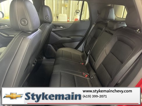 New 2026 Chevrolet Equinox LT w/ Convenience Package II image 32