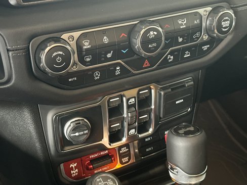 New 2025 Jeep Wrangler Unlimited Rubicon image 20