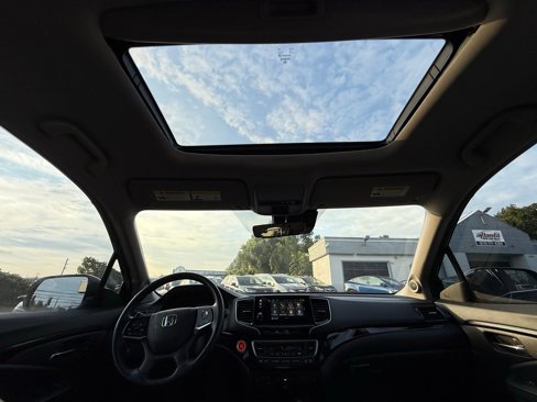 Used 2021 Honda Pilot Touring image 41