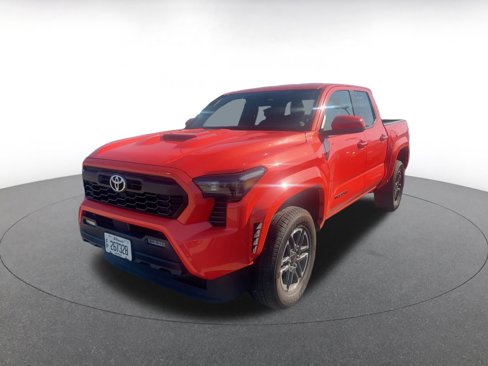 Used 2024 Toyota Tacoma TRD Sport image 3