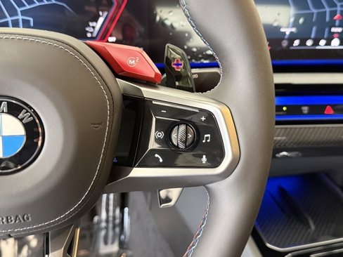 New 2026 BMW M5 w/ Executive Package image 22