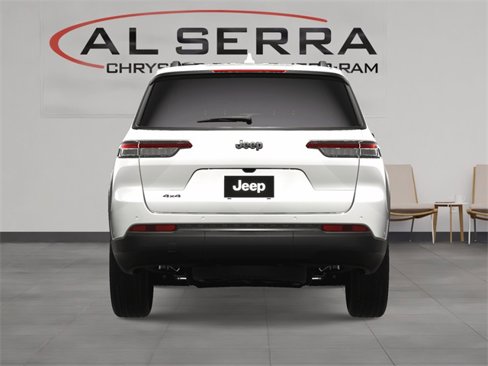 New 2025 Jeep Grand Cherokee L Altitude image 9