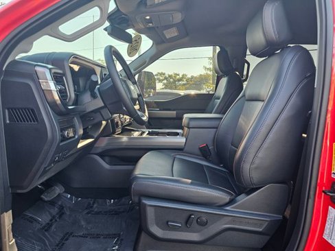 Used 2025 Ford F250 Lariat w/ Tremor Off-Road Package image 22