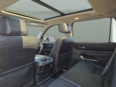 Used 2023 Toyota Sequoia Limited image 20