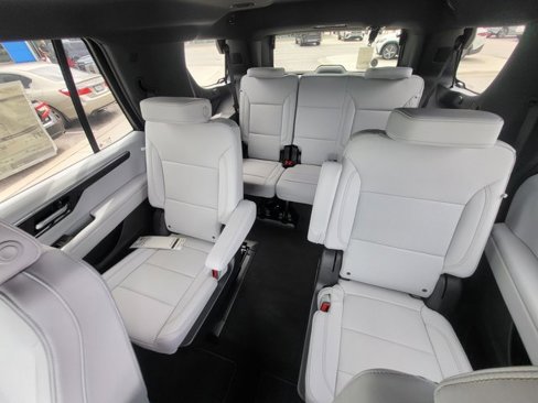 New 2025 Chevrolet Tahoe Premier image 13