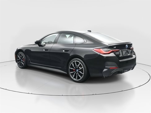 Certified 2024 BMW i4 eDrive35 w/ M Sport Package image 3