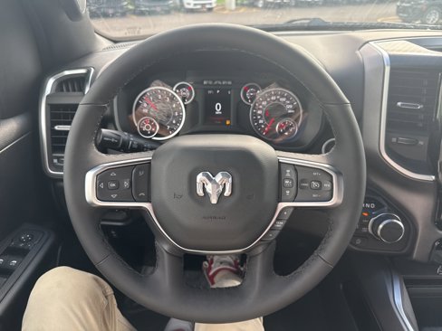 New 2025 RAM 1500 4x4 Crew Cab image 24