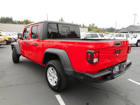 Used 2020 Jeep Gladiator Sport w/ Quick Order Package 24S image 9