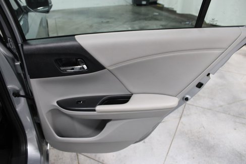 Used 2017 Honda Accord EX-L image 24