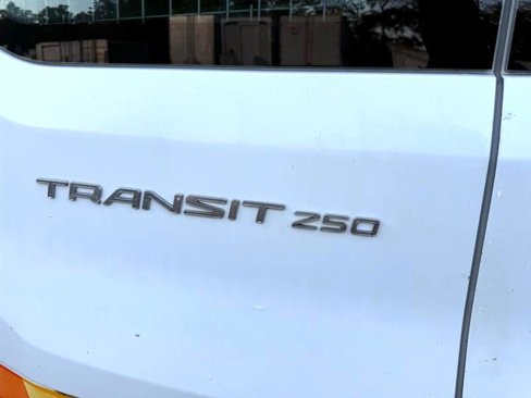 Used 2016 Ford Transit 250 130 Low Roof image 22