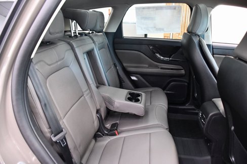 New 2025 Lincoln Corsair Reserve w/ Jet Appearance Package image 15