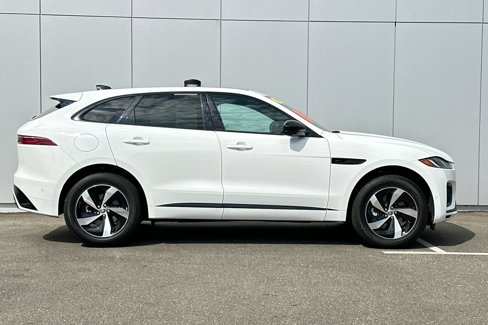 Used 2025 Jaguar F-PACE R-Dynamic S image 6