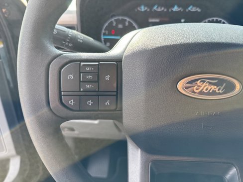 New 2026 Ford F250 XLT image 15