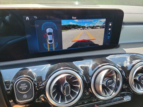 Used 2025 Mercedes-Benz CLA 250 image 37