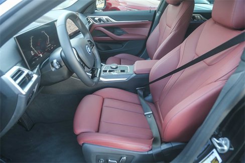 Used 2025 BMW i4 eDrive40 w/ Parking Assistance Package image 18