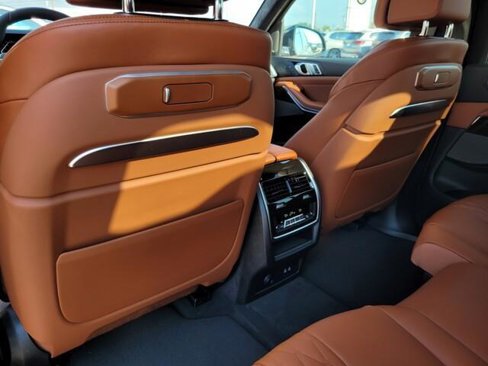 New 2026 BMW X7 xDrive40i w/ Executive Package image 37