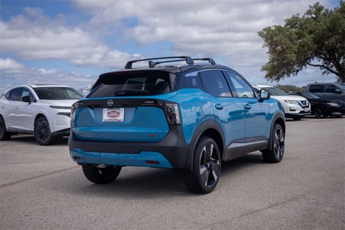 New 2026 Nissan Kicks SR w/ SR Premium Package image 5