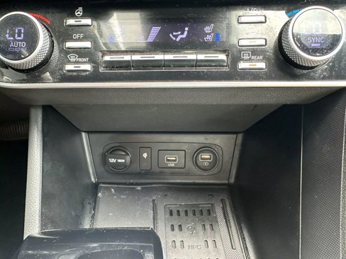 Used 2020 Hyundai Sonata Limited image 14