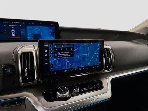 New 2025 Ford Expedition Max Platinum image 14
