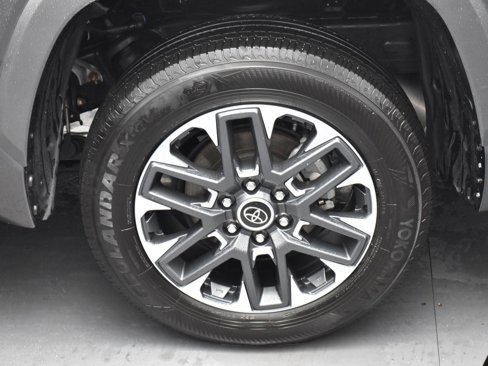 Used 2023 Toyota Tundra Limited image 30
