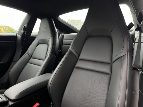 Certified 2025 Porsche 911 Carrera GTS image 5