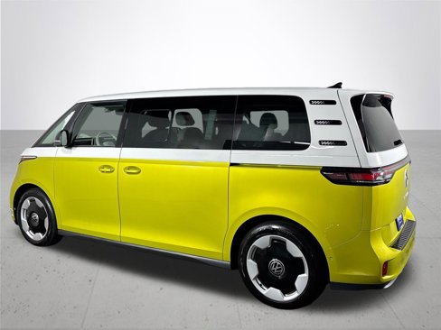 New 2025 Volkswagen ID. Buzz Pro S Plus image 9