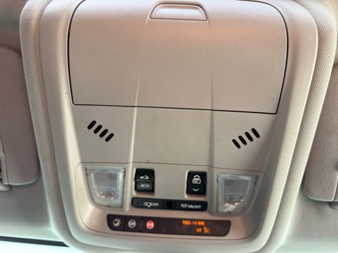 Used 2021 GMC Terrain SLE image 38