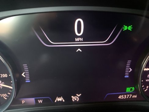 Used 2024 Buick Enclave Premium image 3