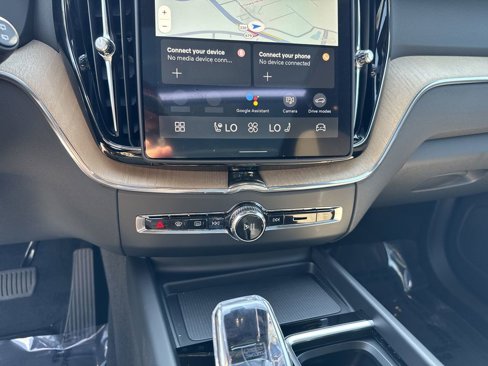 New 2026 Volvo XC60 B5 Core w/ Protection Package Premier image 25