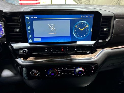 Used 2024 Chevrolet Silverado 1500 LT image 19