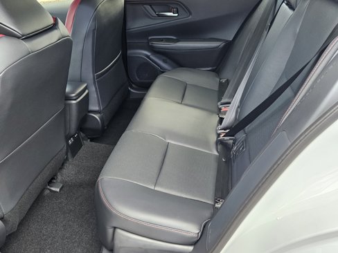New 2026 Toyota Prius Plug-In Hybrid image 5