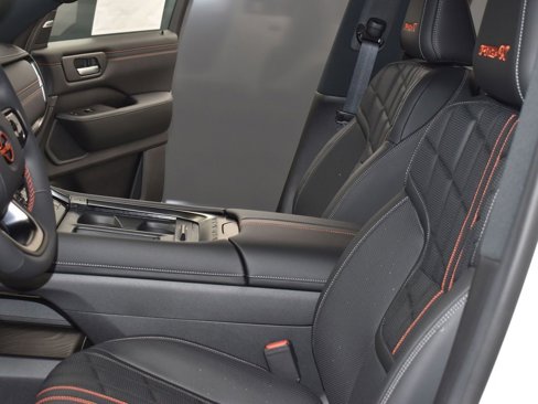 New 2026 Nissan Armada PRO-4X w/ Captain's Chari Seat Package image 19