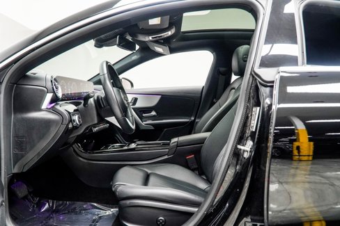 Used 2025 Mercedes-Benz CLA 250 image 34