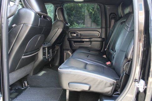 Used 2019 RAM 2500 Limited image 17