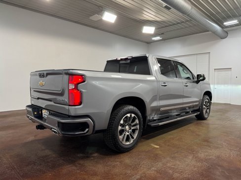 Used 2024 Chevrolet Silverado 1500 High Country image 43
